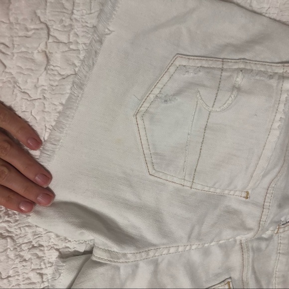American Eagle Outfitters Jean Shorts - Picture 11 of 13